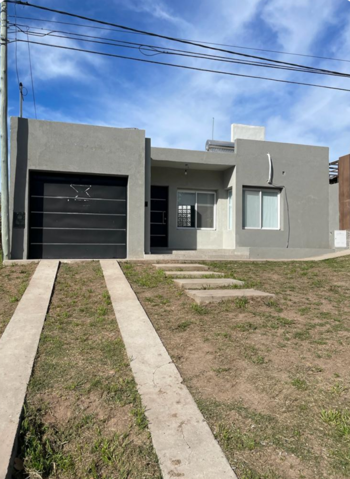 SE VENDE CASA ZONA SEMINARIO APTA CREDITO 