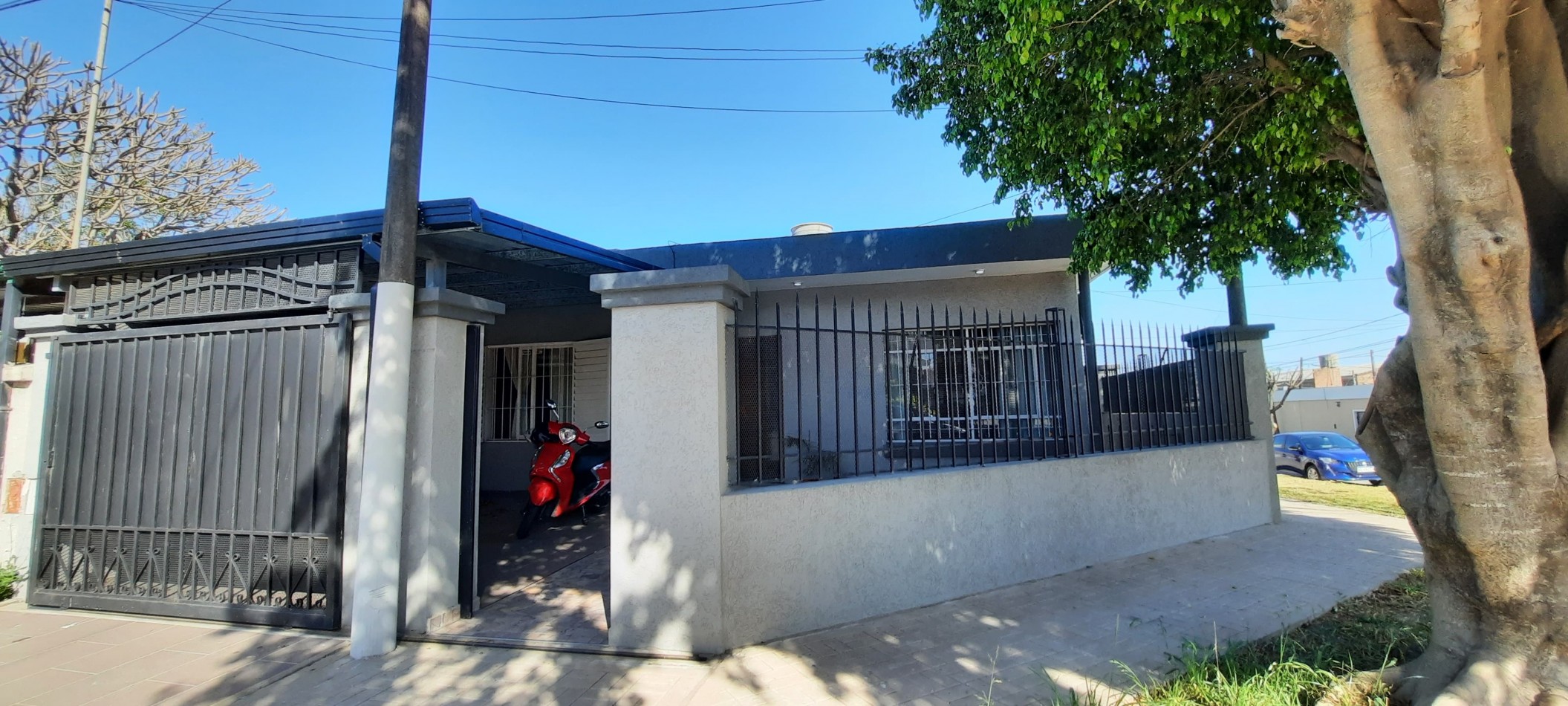 SE VENDE HERMOSA CASA EN ESQUINA APTA CREDITO 