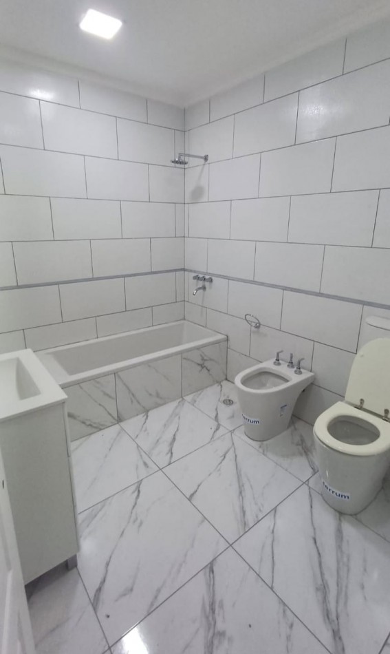 SE VENDE CASA A ESTRENAR EN SAN BENITO, SE ACEPTA PERMUTA