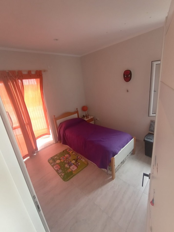SE VENDE MODERNO DUPLEX 