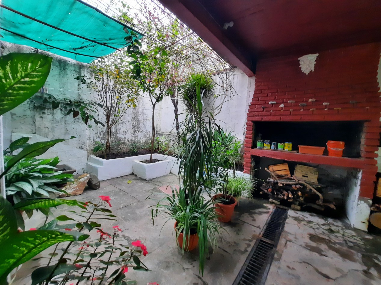 VENDO DPTO APTO CREDITO, 3 DORM Y COCHERA EN ZONA FRANCIA Y LOPEZ JORDAN
