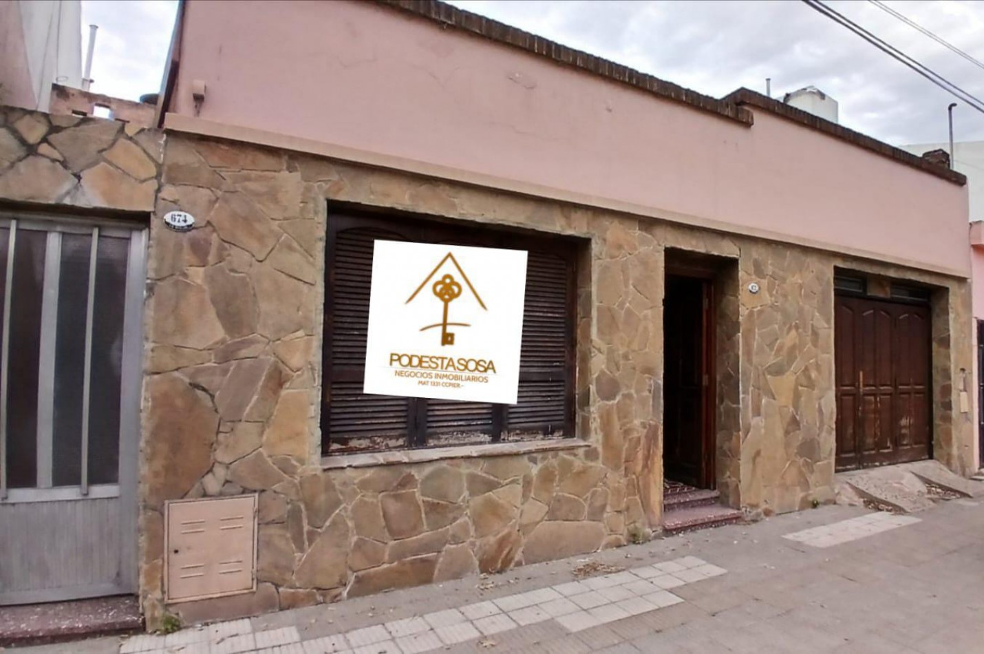 SE VENDE CASA EN PARANA 