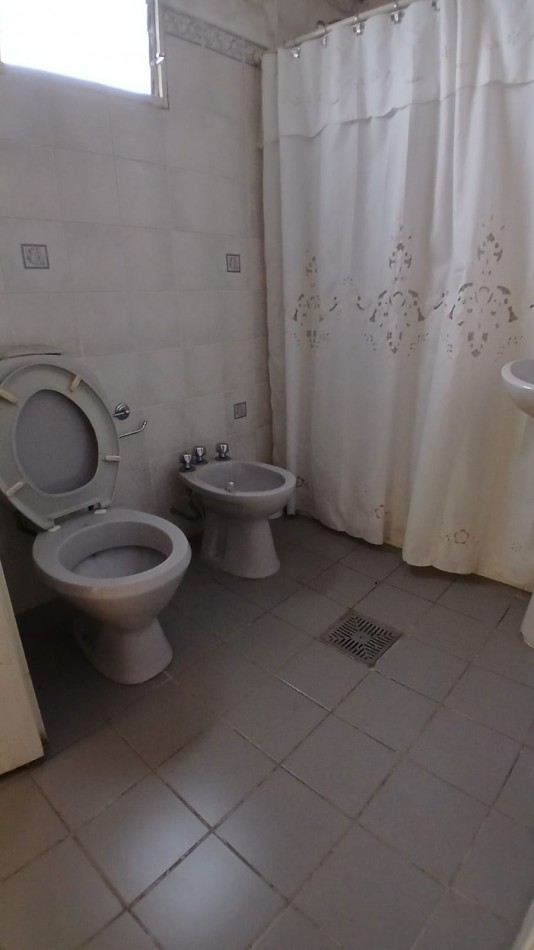 SE VENDE CASA EN PARANA 