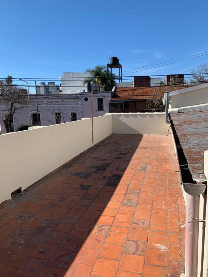SE VENDE CASA EN CALLE DIAMANTE  Y ESPAÑA
