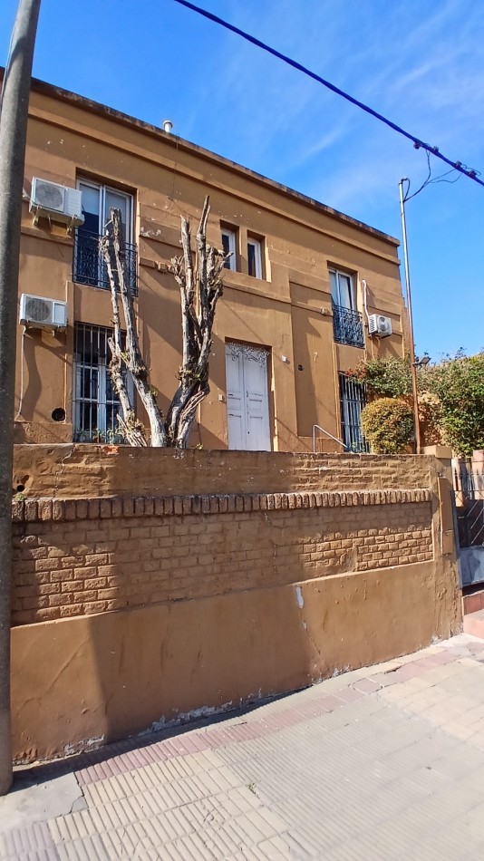 SE VENDE GRAN PROPIEDAD DE 9 DORMITORIOS 