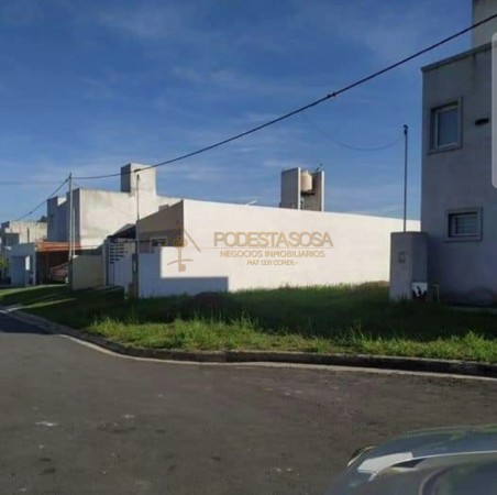 TERRENO EN CALLE SPINETTA PARANA